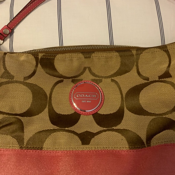 Used Cloth Coach Bag - Picture 2 of 3